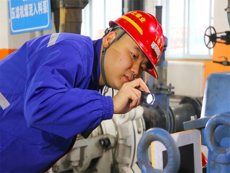 選煤分公司扎實(shí)開展重大事故隱患專項(xiàng)排查整治2023行動(dòng)（2）.jpg