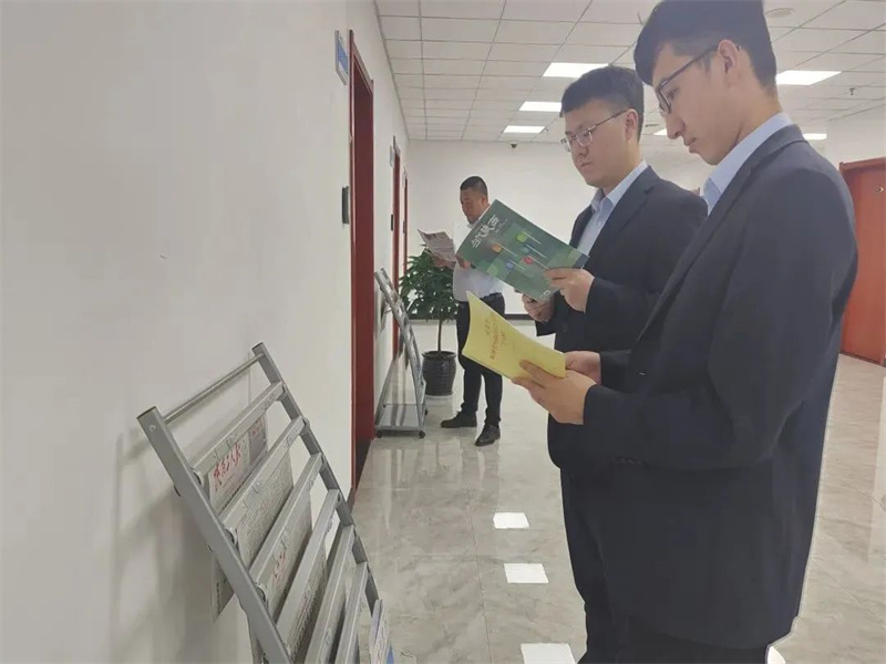 陜煤集團(tuán)榆北選煤分公司：“主題教育”到身邊 基層宣講“接地氣”（2）.jpg